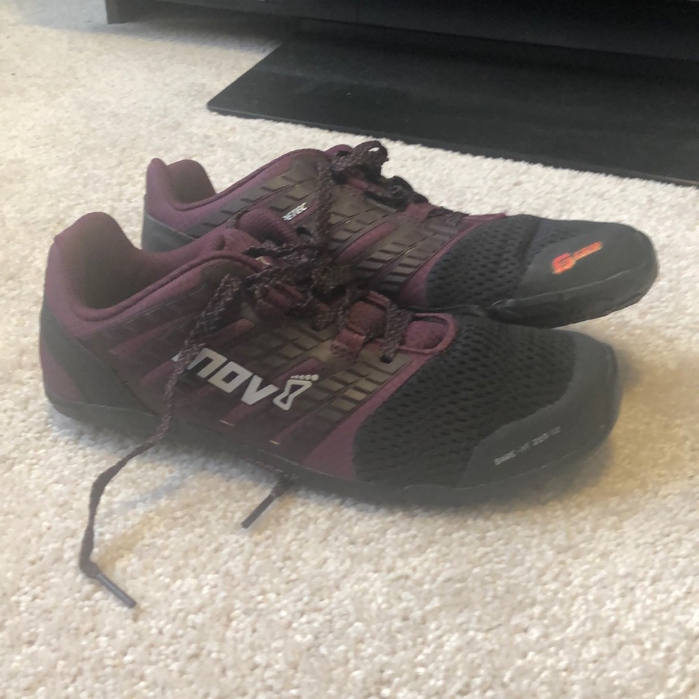 NIB inov-8 Bare-XF 210 black purple sz 7.5